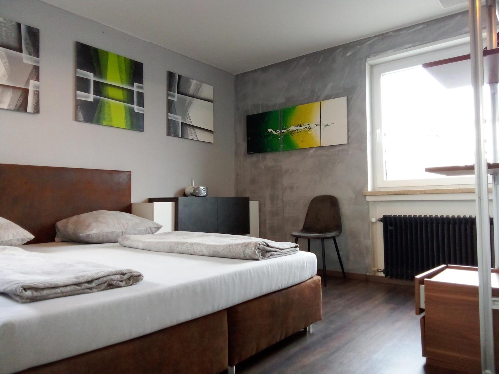 Apartments - Geraeumige 95 Qm Mit Balkon Augsburg Dış mekan fotoğraf